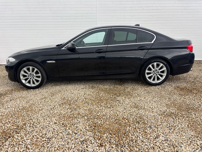 BMW 5 Series 2011