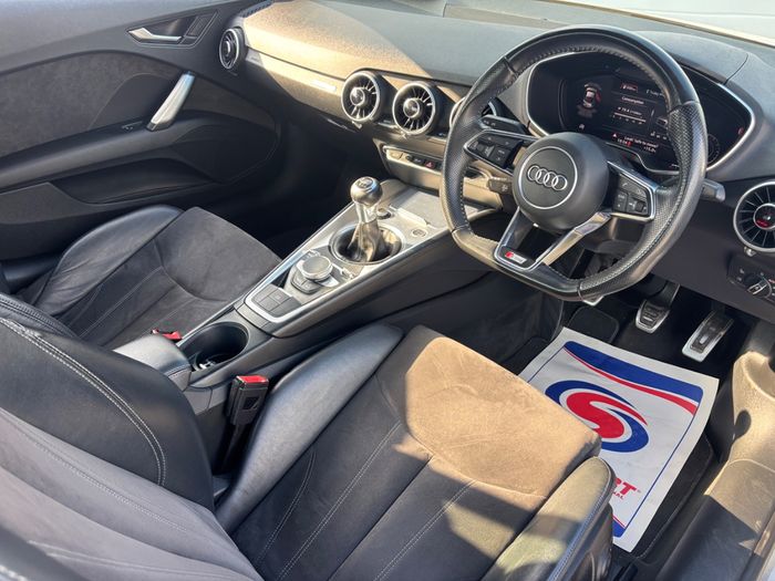 Audi TT 2016