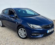 Opel Astra 2021