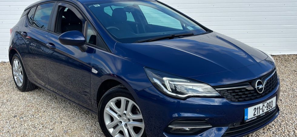Opel Astra 2021