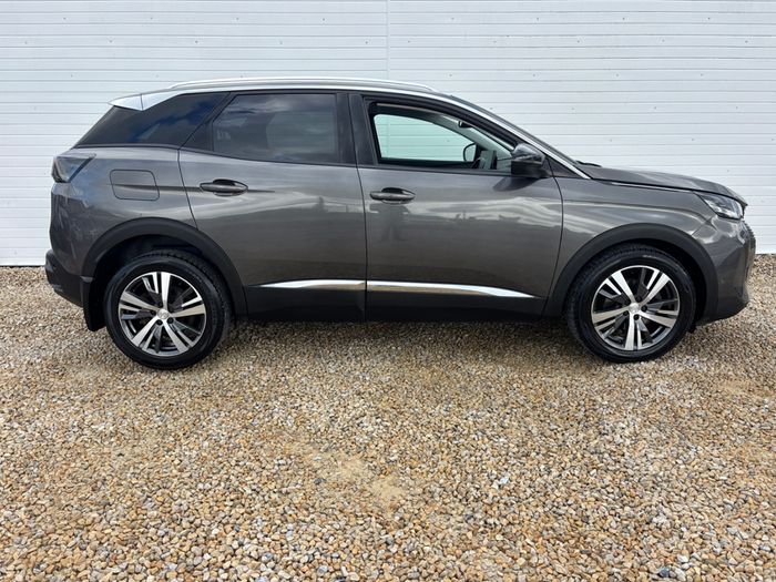 Peugeot 3008 2022