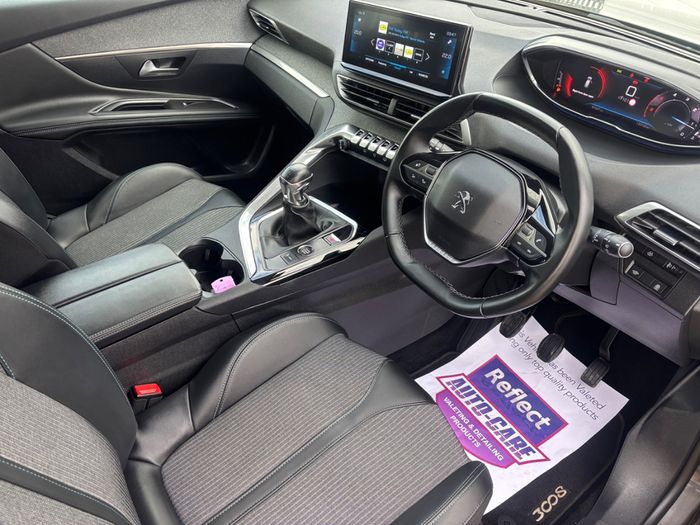 Peugeot 3008 2022