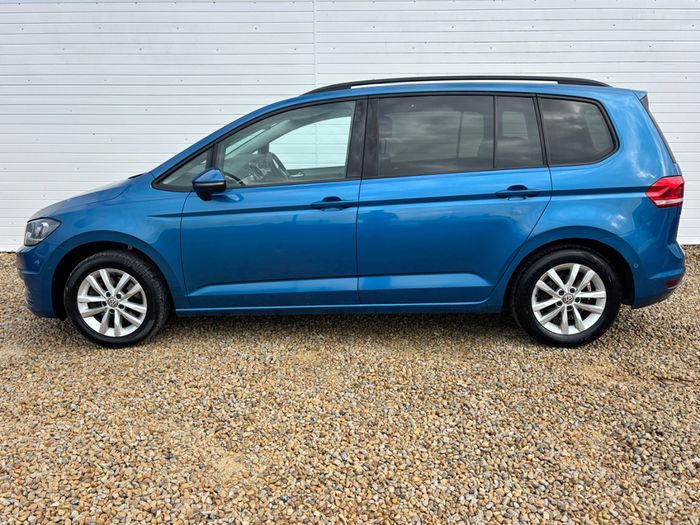 Volkswagen Touran 2016