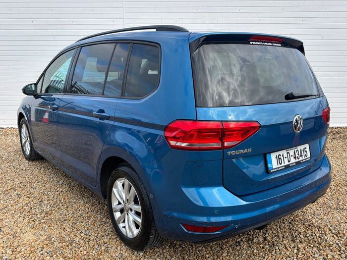 Volkswagen Touran 2016