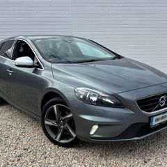 Volvo V40 2015