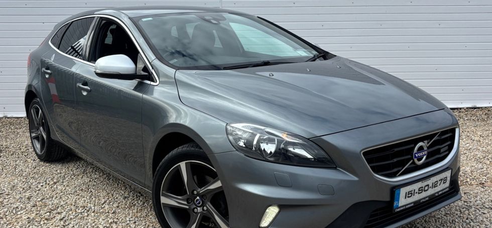 Volvo V40 2015