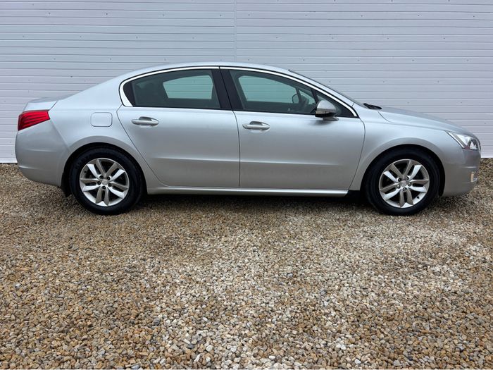 Peugeot 508  2012