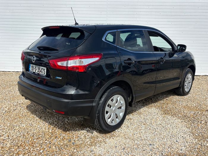 Nissan QASHQAI 2015