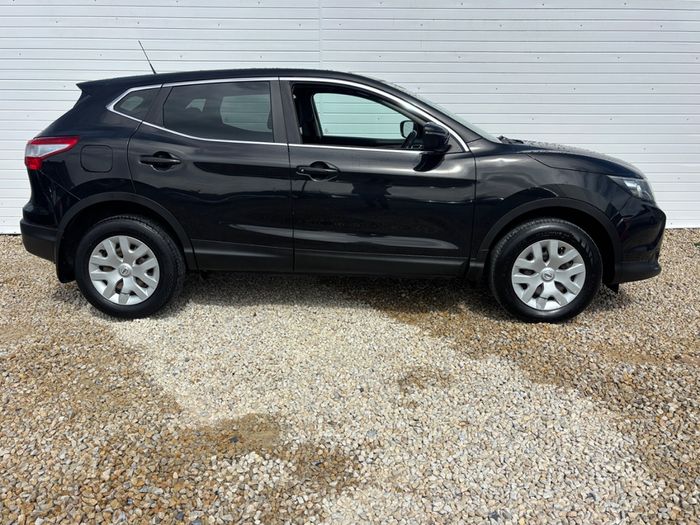 Nissan QASHQAI 2015