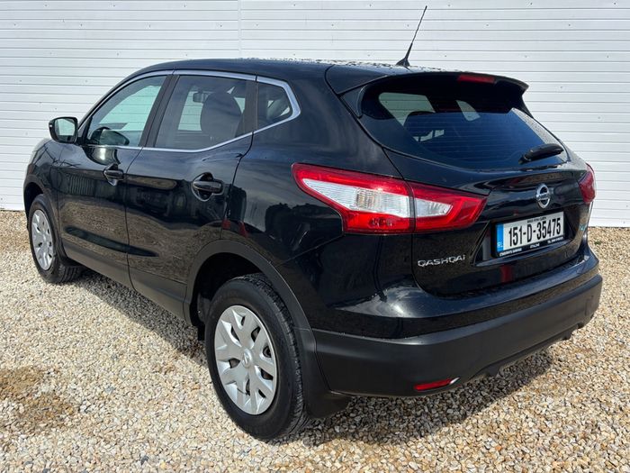 Nissan QASHQAI 2015