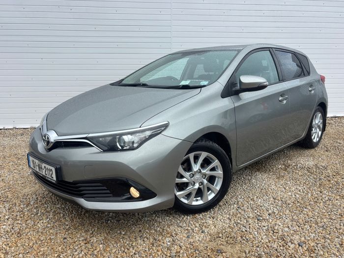 Toyota Auris 2016