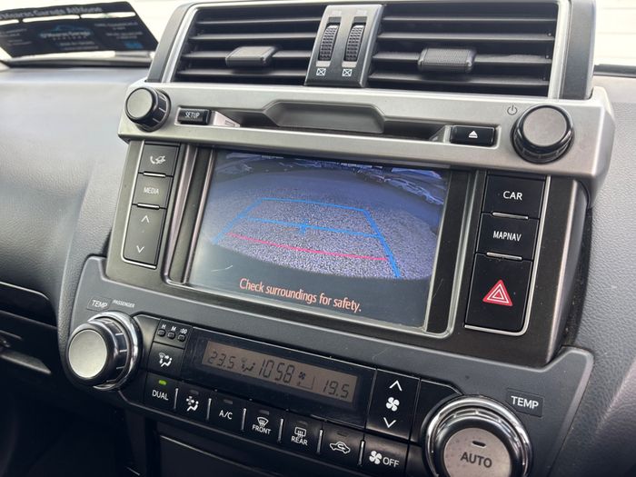 Toyota Landcruiser 2015