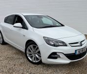 Opel Astra 2015