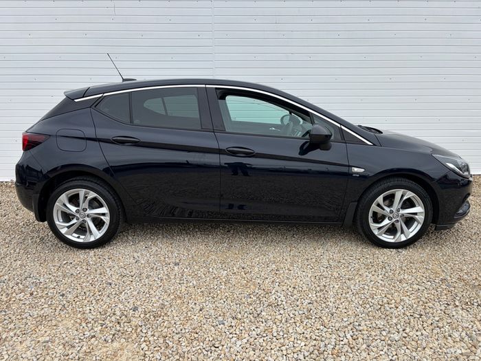 Vauxhall Astra 2018
