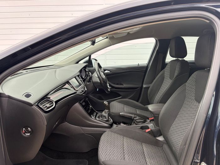 Vauxhall Astra 2018