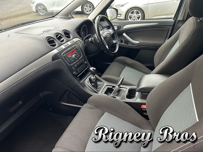 Ford S-Max 2013