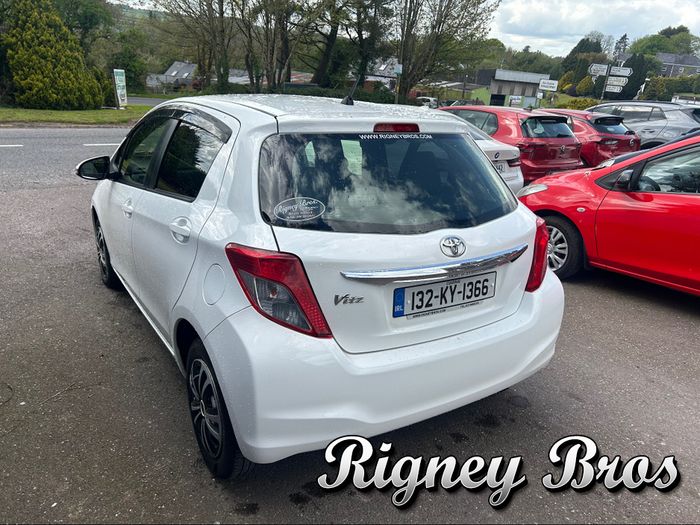 Toyota Yaris 2013