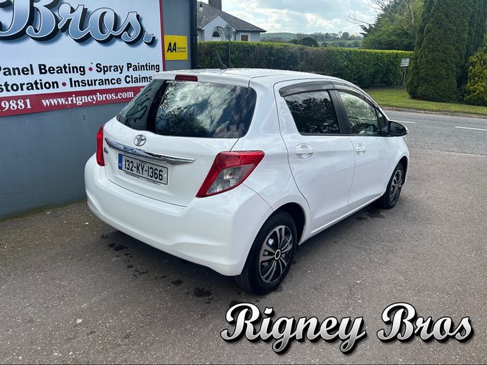 Toyota Yaris 2013