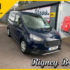 Ford TRANSIT COURIER 2021