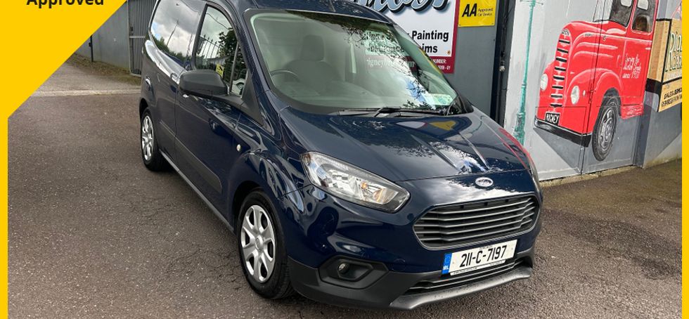 Ford TRANSIT COURIER 2021