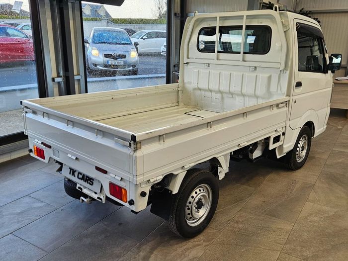 Suzuki Carry 2018