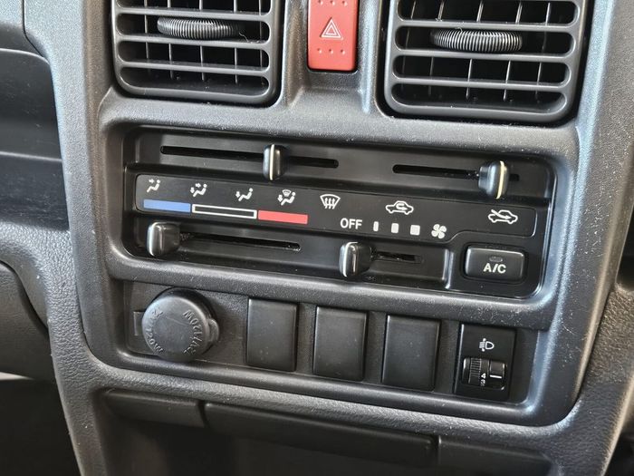 Suzuki Carry 2018