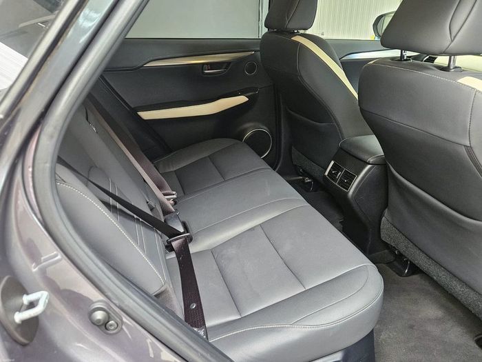 Lexus NX 2018
