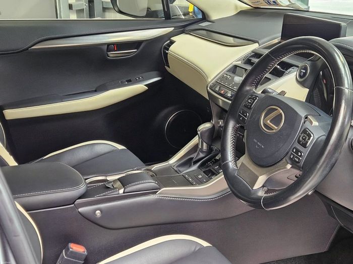Lexus NX 2018