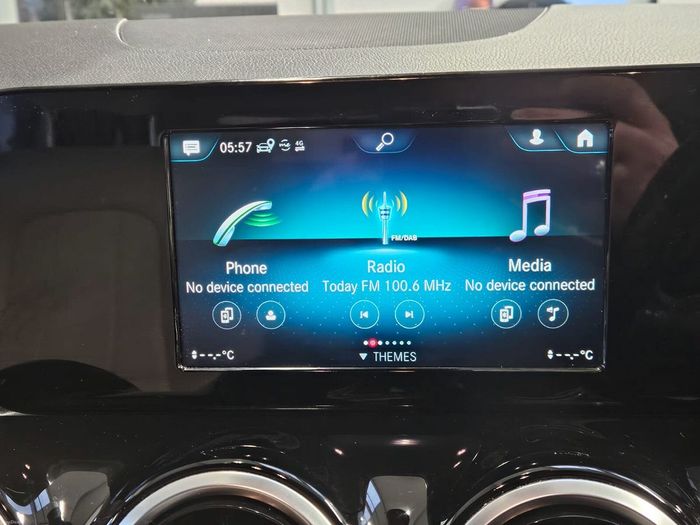 Mercedes-Benz GLA 2021