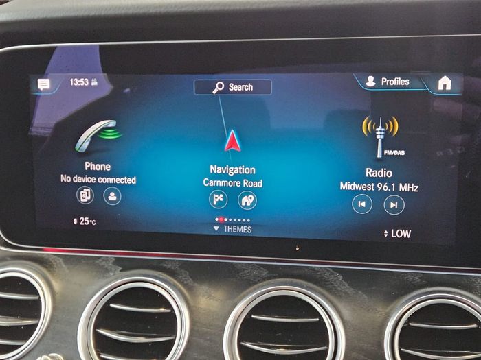 Mercedes-Benz E-Class 2022