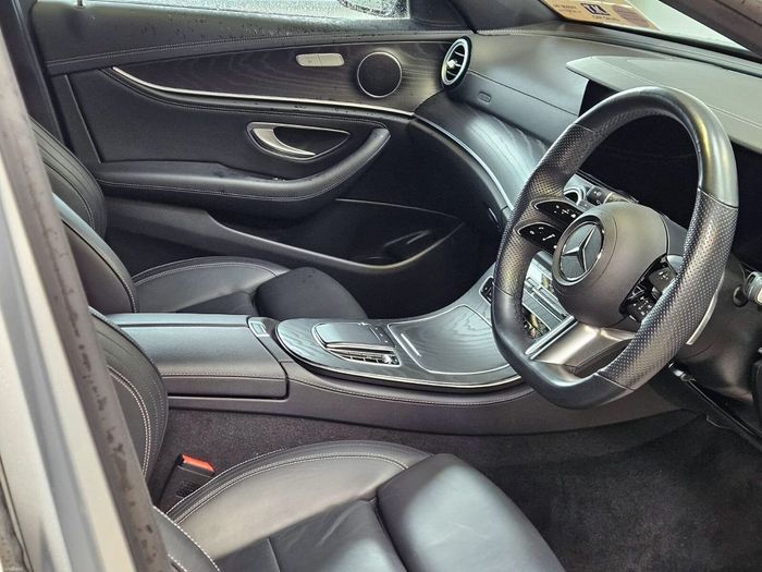 Mercedes-Benz E-Class 2022