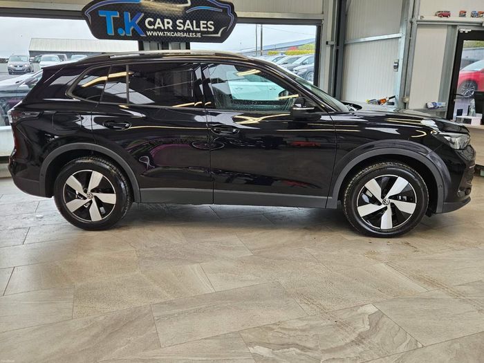 Volkswagen Tiguan 2024