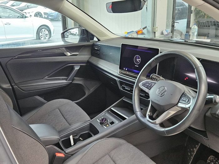 Volkswagen Tiguan 2024