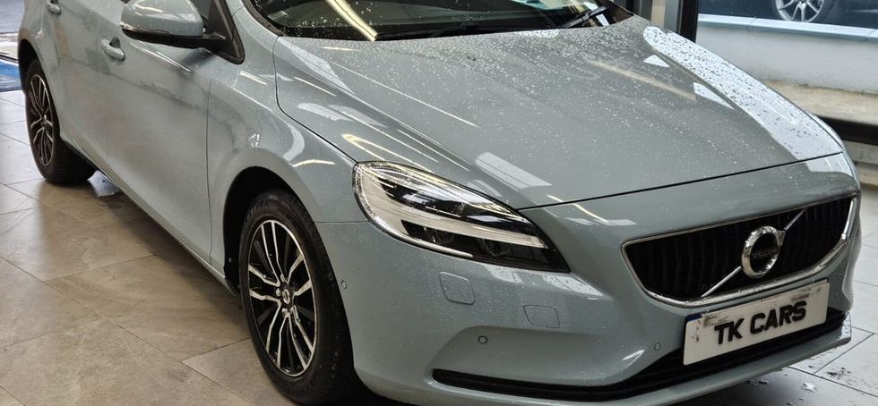 Volvo V40 2017