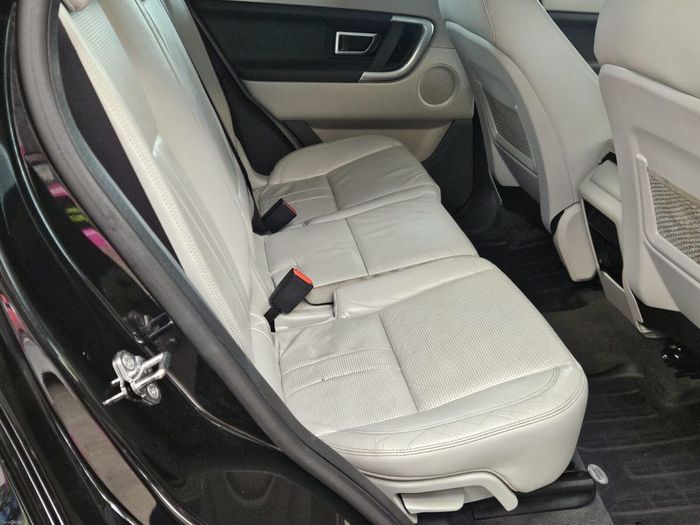 Land Rover Discovery Sport 2019