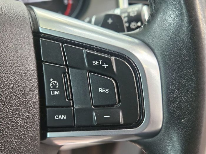 Land Rover Discovery Sport 2019