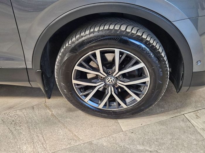 Volkswagen Tiguan 2021