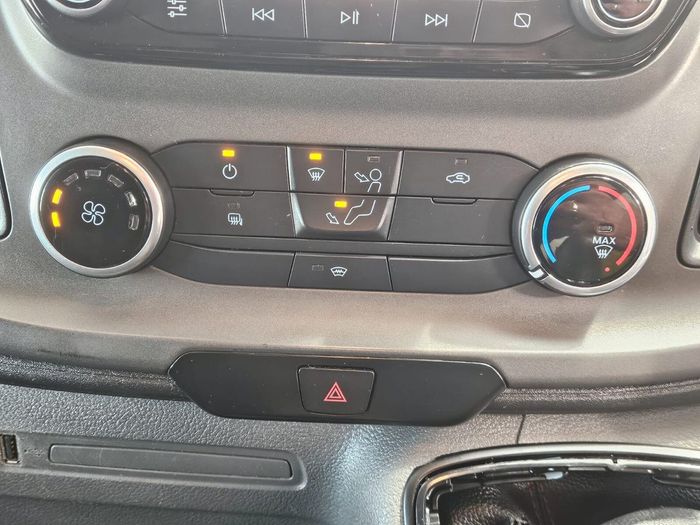 Ford Transit 2021