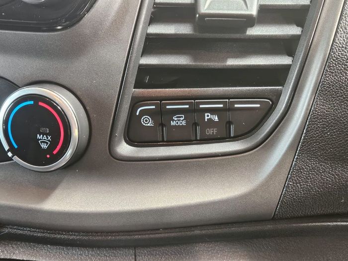 Ford Transit 2021