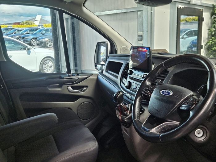 Ford Transit 2021