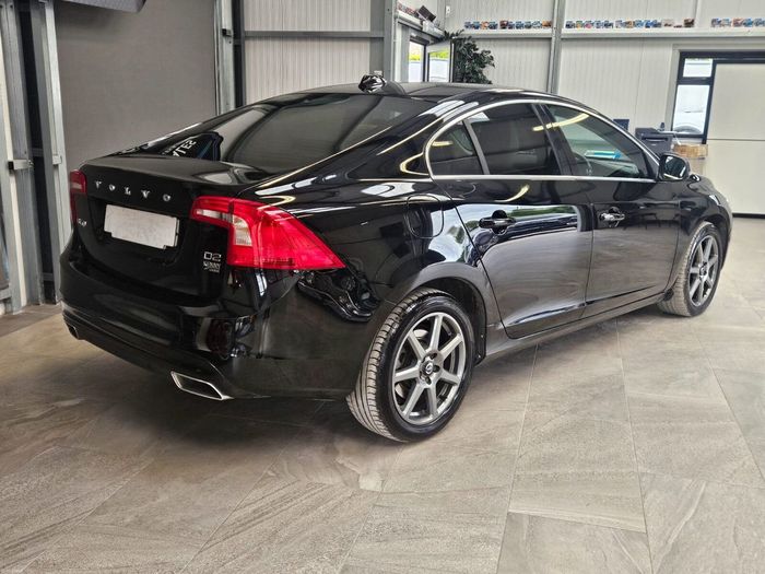 Volvo S60 2019