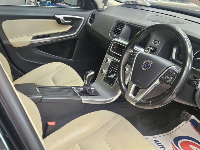 Volvo S60 2019