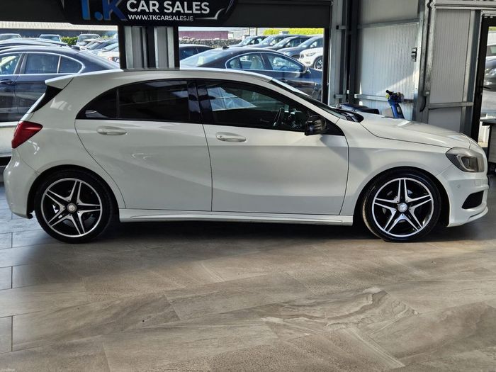 Mercedes-Benz B-Class 2013