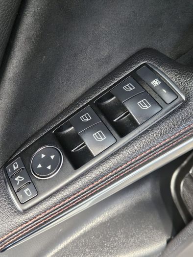 Mercedes-Benz B-Class 2013
