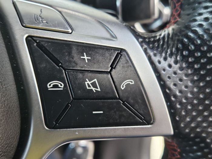 Mercedes-Benz B-Class 2013