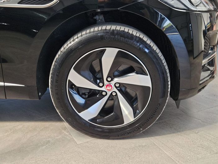 Jaguar F- PACE 2022