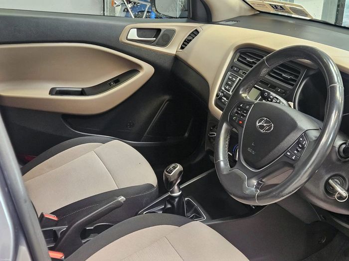Hyundai i20 2016