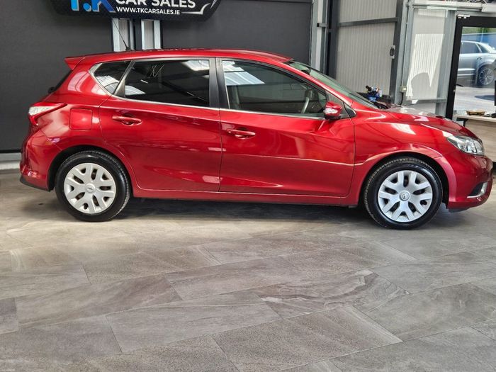 Nissan Pulsar 2018