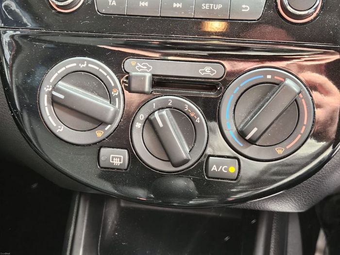 Nissan Pulsar 2018