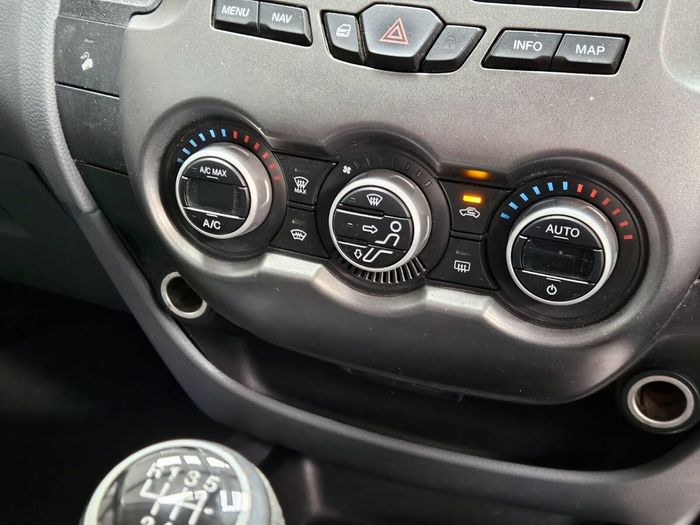 Ford Ranger 2015